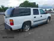 2002 Chevrolet Suburban Z71 with VIN 3GNFK16Z42G220862, listed as a IAAI auction lot 42328110 with 276,171 mi miles and . Bid and sale history available at DreamBid. Image 4.