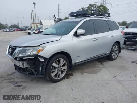 2014 Nissan Pathfinder Platinum Hybrid with VIN 5N1CR2MM5EC643103, listed as a IAAI auction lot 41243310 with 90,162 mi miles and . Bid and sale history available at DreamBid. Image 18.