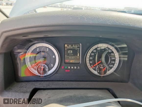 2015 Ram 1500 Lone Star z VIN 1C6RR7LM7FS707489, wystawiony jako Copart lot #80517005 z przebiegiem 161 671 mil mil oraz Szkoda całkowita • Salvage title. Historia ofert i sprzedaży dostępna na DreamBid. Obrazek 9.