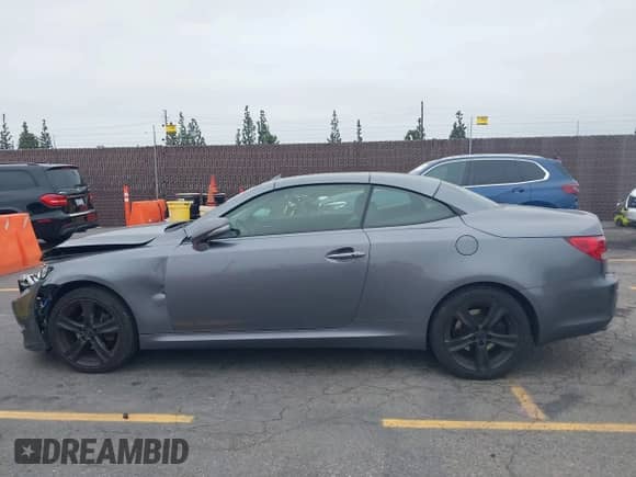 2015 Lexus IS 250 C with VIN JTHFF2C2XF2532045, listed as a IAAI auction lot 42160658 with 72,742 mi miles and . Bid and sale history available at DreamBid. Image 14.