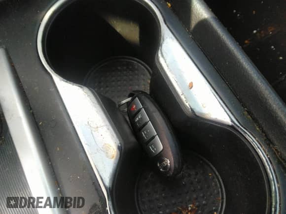 2016 Nissan Altima SV z VIN 1N4AL3AP1GC186039, wystawiony jako IAAI lot #43322351 z przebiegiem 185 057 mil mil oraz . Historia ofert i sprzedaży dostępna na DreamBid. Obrazek 11.