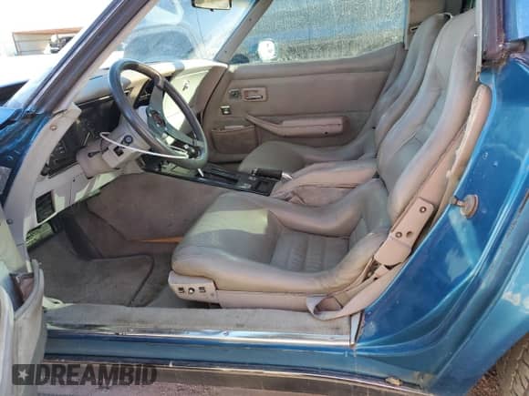 1982 Chevrolet Corvette с VIN 1G1AY8783C5119703, выставлен на аукционе Copart как лот 87286174 с пробегом 102 800 миль миль и Чистый • Clean title. История ставок и продаж доступна на DreamBid. Изображение 7.