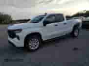 2024 Chevrolet Silverado 1500 Custom с VIN 1GCRDBEK2RZ178938, выставлен на аукционе Copart как лот 82189145 с пробегом 80 863 миль миль и Списание • Salvage title. История ставок и продаж доступна на DreamBid. Изображение 1.