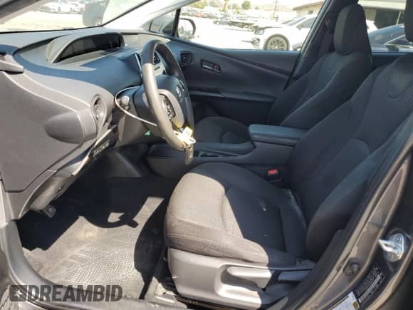 2019 Toyota Prius LE с VIN JTDKARFU8K3083229, выставлен на аукционе Copart как лот 81836535 с пробегом 400 032 миль миль и Списание • Salvage title. История ставок и продаж доступна на DreamBid. Изображение 7.