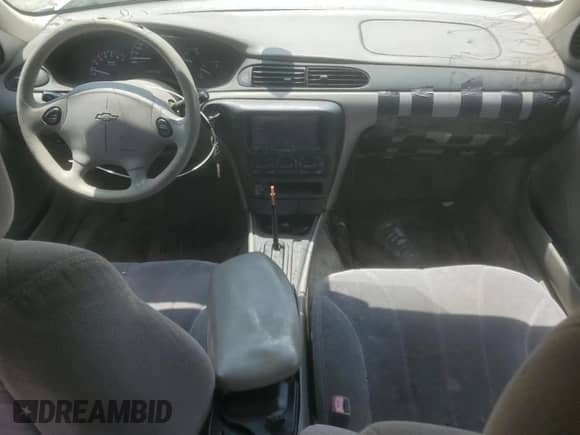 2005 Chevrolet Malibu Classic z VIN 1G1ND52F55M129272, wystawiony jako Copart lot #57944885 z przebiegiem 287 486 mil mil oraz Czysty tytuł • Clean title. Historia ofert i sprzedaży dostępna na DreamBid. Obrazek 8.