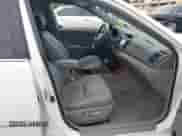 2005 Toyota Camry LE с VIN 4T1BF32K85U082496, выставлен на аукционе IAAI как лот 43534781 с пробегом 238 564 миль миль и . История ставок и продаж доступна на DreamBid. Изображение 5.