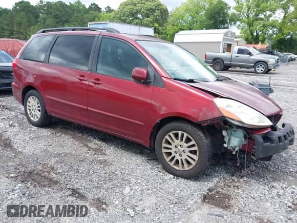 2010 Toyota Sienna XLE с VIN 5TDYK4CC6AS341542, выставлен на аукционе IAAI как лот 42372629 с пробегом 216 749 миль миль и . История ставок и продаж доступна на DreamBid. Изображение 1.