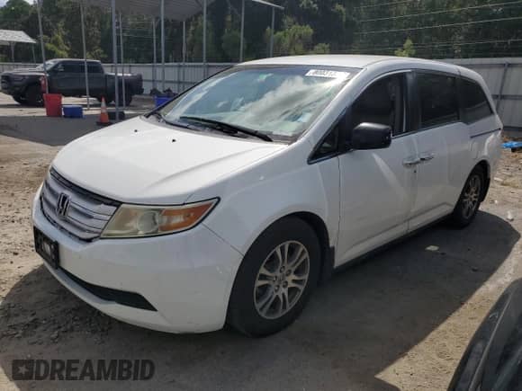 2013 Honda Odyssey EX с VIN 5FNRL5H47DB086921, выставлен на аукционе Copart как лот 80031355 с пробегом 244 376 миль миль и Чистый • Clean title. История ставок и продаж доступна на DreamBid. Изображение 1.