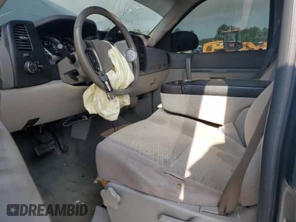 2007 GMC Sierra 1500 SLT с VIN 2GTEK13M071516071, выставлен на аукционе Copart как лот 66979795 с пробегом 294 526 миль миль и Списание • Salvage title. История ставок и продаж доступна на DreamBid. Изображение 7.