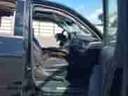 2016 Chevrolet Tahoe LTZ с VIN 1GNSKCKC7GR152012, выставлен на аукционе IAAI как лот 43056131 с пробегом Не указан миль и . История ставок и продаж доступна на DreamBid. Изображение 5.