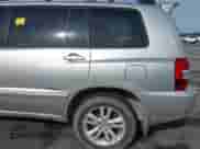 2007 Toyota Highlander w/3rd Row z VIN JTEEW21A370046547, wystawiony jako IAAI lot #42221088 z przebiegiem Nie podano mil oraz . Historia ofert i sprzedaży dostępna na DreamBid. Obrazek 14.