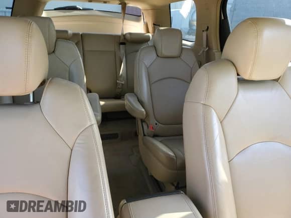 2008 Saturn Outlook XR with VIN 5GZEV33738J113205, listed as a Copart auction lot 45347205 with 168,138 mi miles and Non repairable. Bid and sale history available at DreamBid. Image 10.