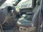 2003 Chevrolet TrailBlazer EXT LT z VIN 1GNET16S936187498, wystawiony jako Copart lot #69054275 z przebiegiem 188 046 mil mil oraz Szkoda całkowita • Salvage title. Historia ofert i sprzedaży dostępna na DreamBid. Obrazek 7.