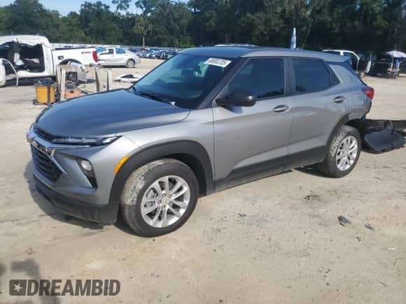 2024 Chevrolet TrailBlazer LS with VIN KL79MMSL8RB179073, listed as a Copart auction lot 68083705 with 6,048 mi miles and Salvage title. Bid and sale history available at DreamBid. Image 1.