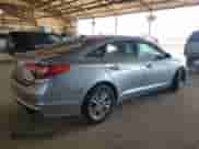 2016 Hyundai Sonata SE z VIN 5NPE24AFXGH388670, wystawiony jako Copart lot #80347865 z przebiegiem 110 590 mil mil oraz Szkoda całkowita • Salvage title. Historia ofert i sprzedaży dostępna na DreamBid. Obrazek 3.