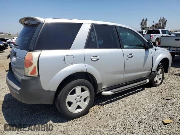 2005 Saturn VUE with VIN 5GZCZ53425S800811, listed as a Copart auction lot 57673565 with 168,319 mi miles and Salvage title. Bid and sale history available at DreamBid. Image 3.