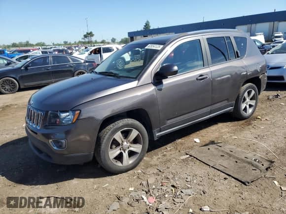 2017 Jeep Compass High Altitude with VIN 1C4NJCEB0HD185363, listed as a Copart auction lot 62654125 with 106,570 mi miles and Clean title. Bid and sale history available at DreamBid. Image 1.
