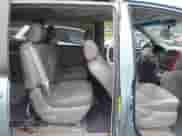 2004 Toyota Sienna XLE z VIN 5TDBA22C44S025060, wystawiony jako IAAI lot #43325185 z przebiegiem 230 015 mil mil oraz . Historia ofert i sprzedaży dostępna na DreamBid. Obrazek 8.