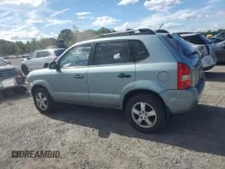 2008 Hyundai Tucson GLS z VIN KM8JM12B28U712474, wystawiony jako Copart lot #73369714 z przebiegiem 181 996 mil mil oraz Czysty tytuł • Clean title. Historia ofert i sprzedaży dostępna na DreamBid. Obrazek 2.