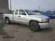 2007 Dodge Dakota SLT с VIN 1D7HW42P67S103740, выставлен на аукционе Copart как лот 42801165 с пробегом 239 043 миль миль и Списание • Salvage title. История ставок и продаж доступна на DreamBid. Изображение 4.