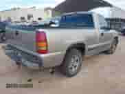2000 Chevrolet Silverado 1500 z VIN 1GCEC14W6YZ361158, wystawiony jako IAAI lot #41682163 z przebiegiem 167 069 mil mil oraz . Historia ofert i sprzedaży dostępna na DreamBid. Obrazek 4.