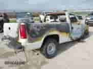 1996 GMC Sierra 1500 с VIN 1GTEC14W6TZ502593, выставлен на аукционе IAAI как лот 42117722 с пробегом Не указан миль и . История ставок и продаж доступна на DreamBid. Изображение 4.