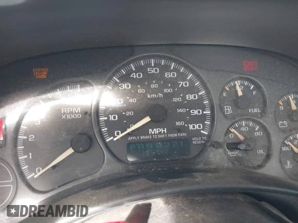 2002 Chevrolet Silverado 1500 z VIN 1GCEC14WX2Z146163, wystawiony jako IAAI lot #41520765 z przebiegiem 195 742 mil mil oraz . Historia ofert i sprzedaży dostępna na DreamBid. Obrazek 7.