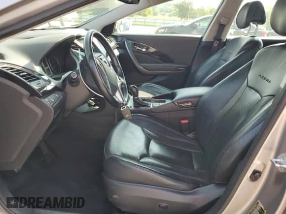2013 Hyundai Azera с VIN KMHFG4JG5DA240536, выставлен на аукционе Copart как лот 80446845 с пробегом 97 421 миль миль и Списание • Salvage title. История ставок и продаж доступна на DreamBid. Изображение 7.