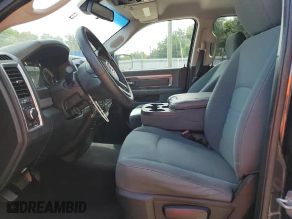 2013 Ram 1500 SLT z VIN 1C6RR6GP4DS649756, wystawiony jako Copart lot #82113625 z przebiegiem 156 184 mil mil oraz Szkoda całkowita • Salvage title. Historia ofert i sprzedaży dostępna na DreamBid. Obrazek 7.