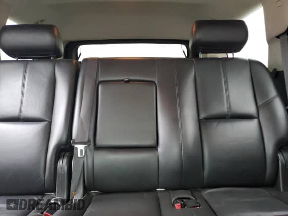 2010 Chevrolet Tahoe LT с VIN 1GNUKBE08AR154668, выставлен на аукционе Copart как лот 65817395 с пробегом 231 201 миль миль и Чистый • Clean title. История ставок и продаж доступна на DreamBid. Изображение 10.