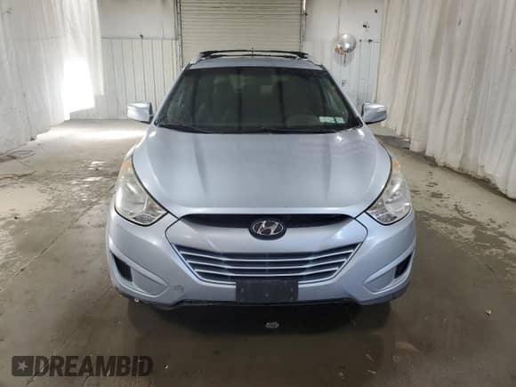 2012 Hyundai Tucson GLS with VIN KM8JUCAC7CU454256, listed as a Copart auction lot 85547515 with 142,887 mi miles and Clean title. Bid and sale history available at DreamBid. Image 5.