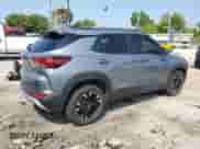 2022 Chevrolet TrailBlazer LT z VIN KL79MPSL3NB059287, wystawiony jako Copart lot #68646715 z przebiegiem Nie podano mil oraz Szkoda całkowita • Salvage title. Historia ofert i sprzedaży dostępna na DreamBid. Obrazek 3.
