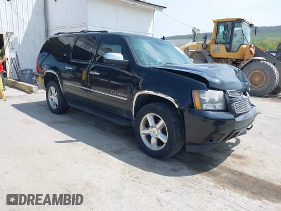 2009 Chevrolet Suburban LTZ z VIN 1GNFK36349R294901, wystawiony jako IAAI lot #42160500 z przebiegiem 178 800 mil mil oraz . Historia ofert i sprzedaży dostępna na DreamBid. Obrazek 1.