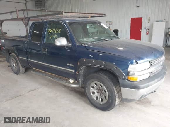2002 Chevrolet Silverado 1500 LS with VIN 2GCEK19T021235251, listed as a IAAI auction lot 43213628 with Not provided miles and . Bid and sale history available at DreamBid. Image 1.