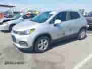 2022 Chevrolet Trax LS с VIN KL7CJKSM5NB552334, выставлен на аукционе IAAI как лот 42794363 с пробегом 57 394 миль миль и . История ставок и продаж доступна на DreamBid. Изображение 2.