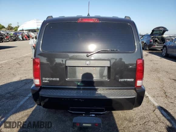 2011 Dodge Nitro Heat с VIN 1D4PT4GX4BW606730, выставлен на аукционе Copart как лот 66934085 с пробегом 38 176 миль миль и Списание • Salvage title. История ставок и продаж доступна на DreamBid. Изображение 6.