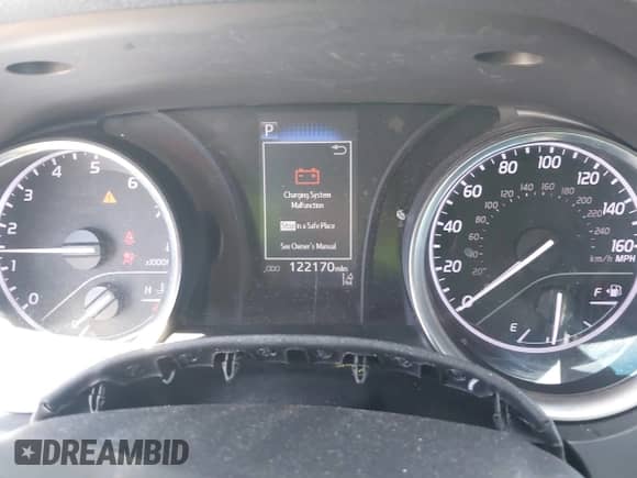 2018 Toyota Camry SE z VIN 4T1B11HK0JU023012, wystawiony jako IAAI lot #43142534 z przebiegiem 122 170 mil mil oraz . Historia ofert i sprzedaży dostępna na DreamBid. Obrazek 7.