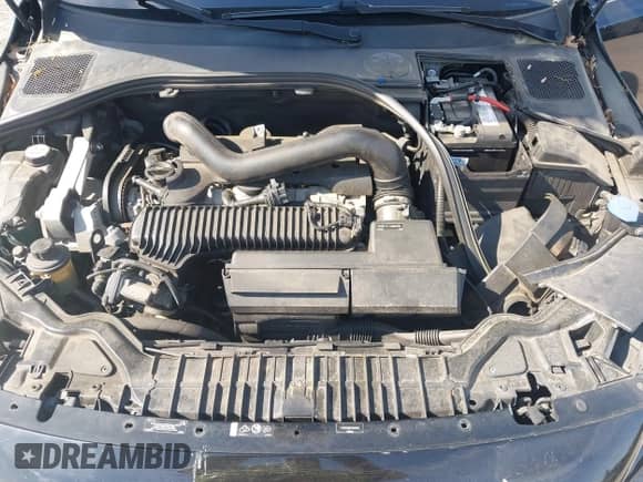 2015 Volvo S60 T5 Premier с VIN YV1612TB0F2301780, выставлен на аукционе IAAI как лот 42229293 с пробегом 104 783 миль миль и . История ставок и продаж доступна на DreamBid. Изображение 10.
