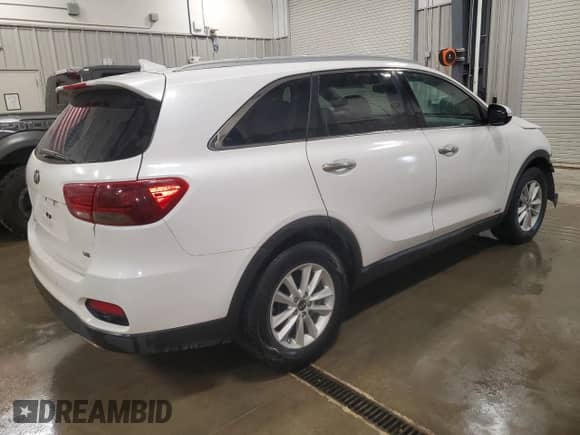 2019 Kia Sorento LX with VIN 5XYPGDA5XKG543171, listed as a Copart auction lot 64866315 with 150,896 mi miles and Salvage title. Bid and sale history available at DreamBid. Image 3.