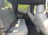 2020 Chevrolet Silverado 1500 LT z VIN 1GCPYDEK2LZ189310, wystawiony jako Copart lot #55473105 z przebiegiem 69 938 mil mil oraz Czysty tytuł • Clean title. Historia ofert i sprzedaży dostępna na DreamBid. Obrazek 10.