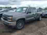 2006 Chevrolet Silverado 1500 LT3 с VIN 1GCEK19Z76Z178242, выставлен на аукционе IAAI как лот 42322595 с пробегом 279 612 миль миль и . История ставок и продаж доступна на DreamBid. Изображение 2.