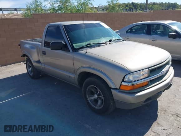 1998 Chevrolet S-10 LS с VIN 1GCCS1448W8139426, выставлен на аукционе IAAI как лот 42886928 с пробегом 161 255 миль миль и . История ставок и продаж доступна на DreamBid. Изображение 1.