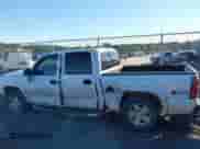 2006 Chevrolet Silverado 1500 LT3 with VIN 2GCEK13T561104802, listed as a IAAI auction lot 43438625 with 317,935 mi miles and . Bid and sale history available at DreamBid. Image 14.