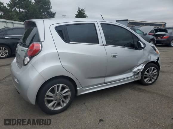 2016 Chevrolet Spark LT с VIN KL8CK6S03GC650028, выставлен на аукционе Copart как лот 90546995 с пробегом 42 802 миль миль и Списание • Salvage title. История ставок и продаж доступна на DreamBid. Изображение 3.