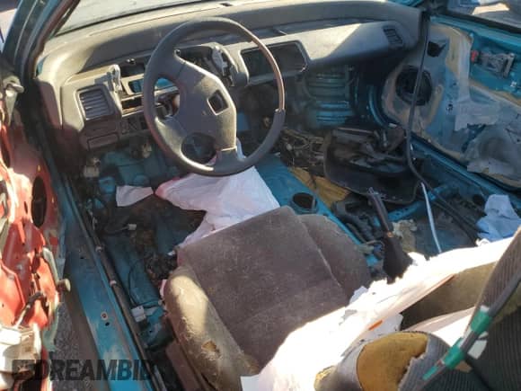 1991 Honda Civic с VIN 2HGED7366MH518166, выставлен на аукционе Copart как лот 87556605 с пробегом Не указан миль и Списание • Salvage title. История ставок и продаж доступна на DreamBid. Изображение 8.