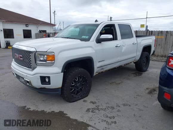 2014 GMC Sierra 1500 Denali z VIN 3GTU2WEJ8EG553336, wystawiony jako IAAI lot #43521471 z przebiegiem 177 785 mil mil oraz . Historia ofert i sprzedaży dostępna na DreamBid. Obrazek 17.
