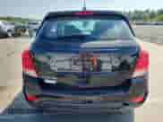 2017 Chevrolet Trax LS z VIN 3GNCJNSB0HL289702, wystawiony jako Copart lot #68329495 z przebiegiem 75 713 mil mil oraz Szkoda całkowita • Salvage title. Historia ofert i sprzedaży dostępna na DreamBid. Obrazek 6.