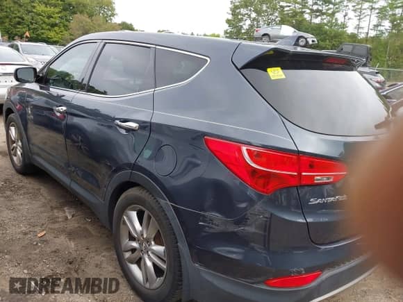 2013 Hyundai Santa Fe Sport with VIN 5XYZW3LA1DG045718, listed as a IAAI auction lot 43135921 with 139,517 mi miles and . Bid and sale history available at DreamBid. Image 14.