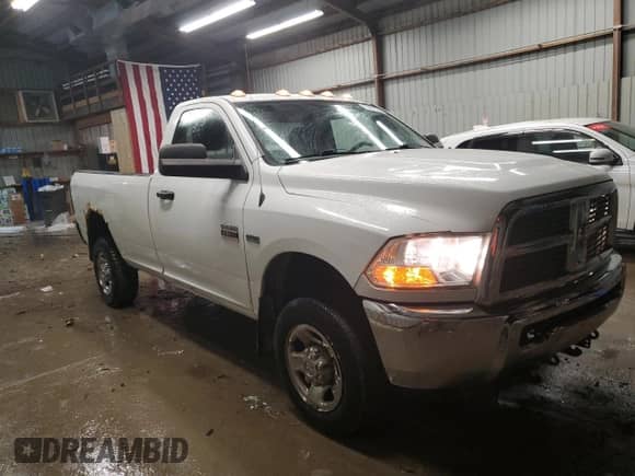 2011 Dodge RAM with VIN 3D7LT2ET3BG636340, listed as a Copart auction lot 83567324 with 31,404 mi miles and Clean title. Bid and sale history available at DreamBid. Image 4.