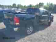 2013 GMC Sierra 1500 SLE z VIN 1GTR1VE00DZ383336, wystawiony jako IAAI lot #42641547 z przebiegiem 157 916 mil mil oraz . Historia ofert i sprzedaży dostępna na DreamBid. Obrazek 4.